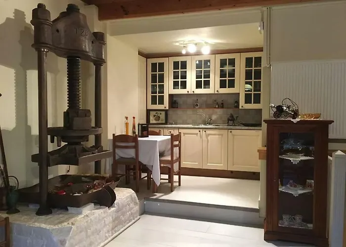 Old Olive House Villa